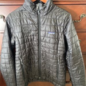 Patagonia Women’s Black Nano Puff Medium Jacket
